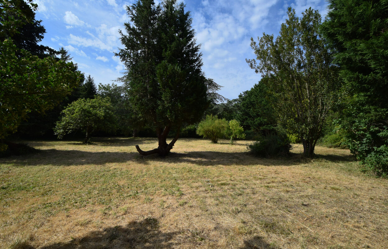 terrain  pièces 1004 m2 à vendre à Saint-Augustin (17570)