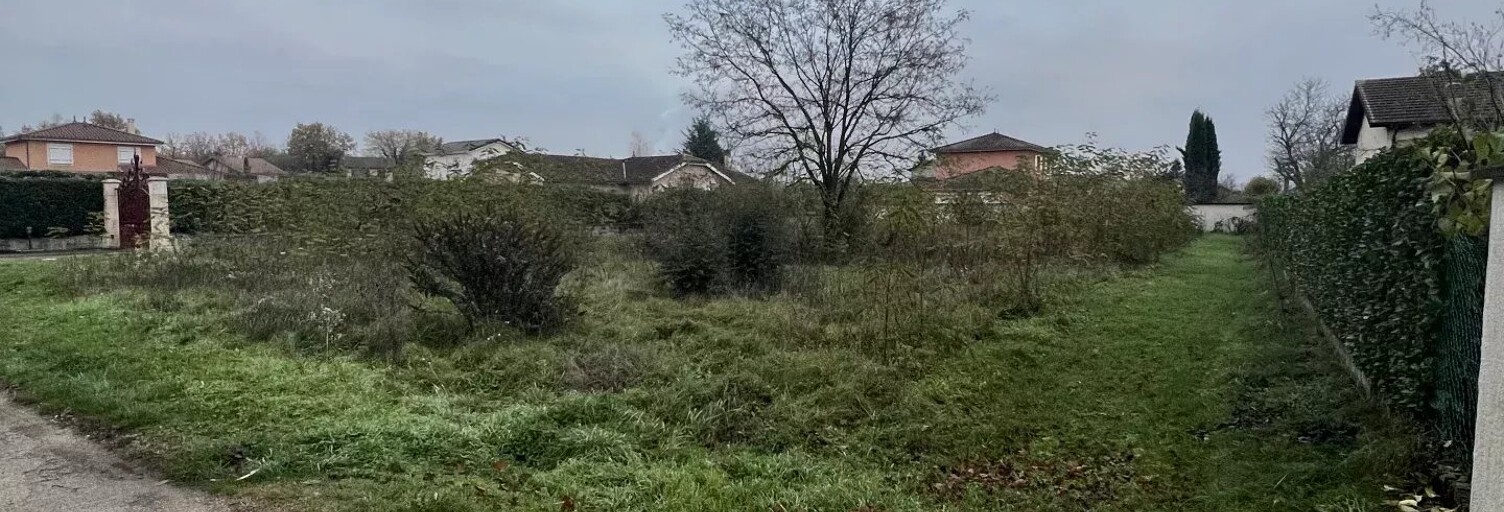 Terrain  1227 m² à vendre à Saint-Maurice-de-Gourdans (01800)