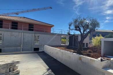 Appartement 4 pièces 726900 €