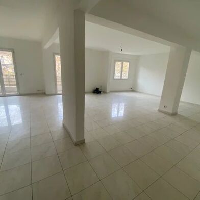 Appartement 4 pièces 645000 €