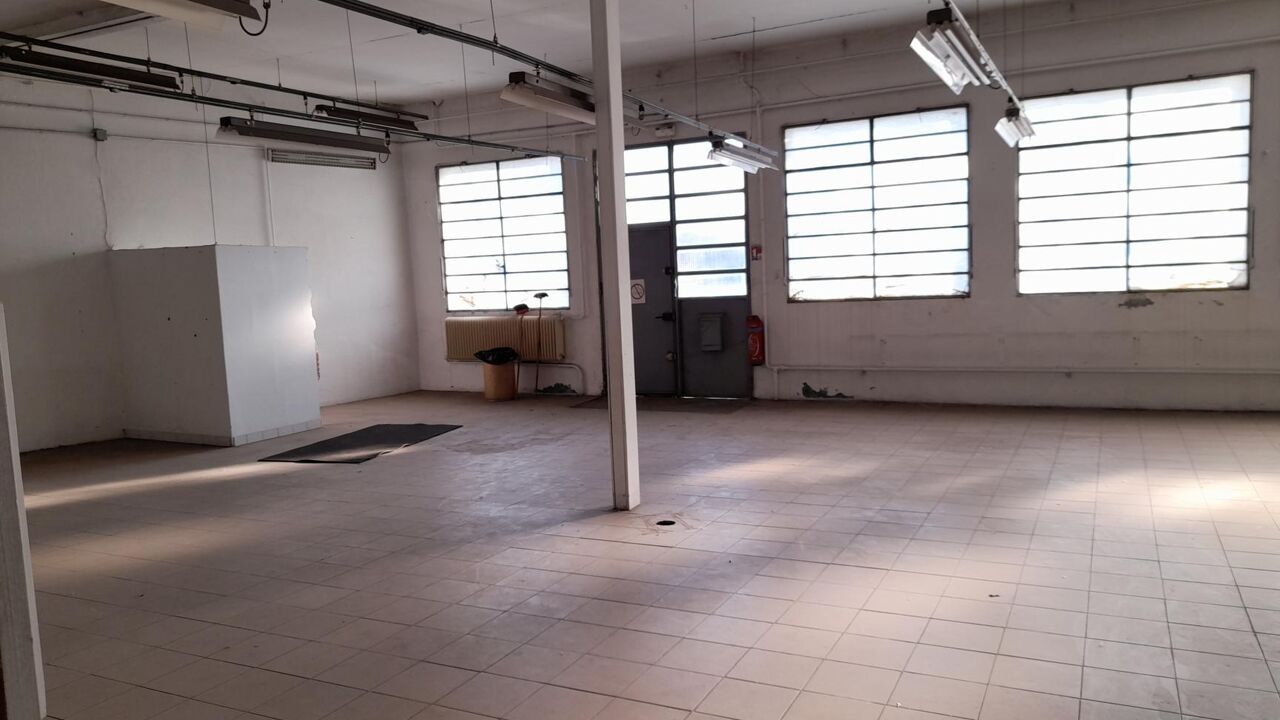 immeuble  pièces 300 m2 à vendre à Roanne (42300)