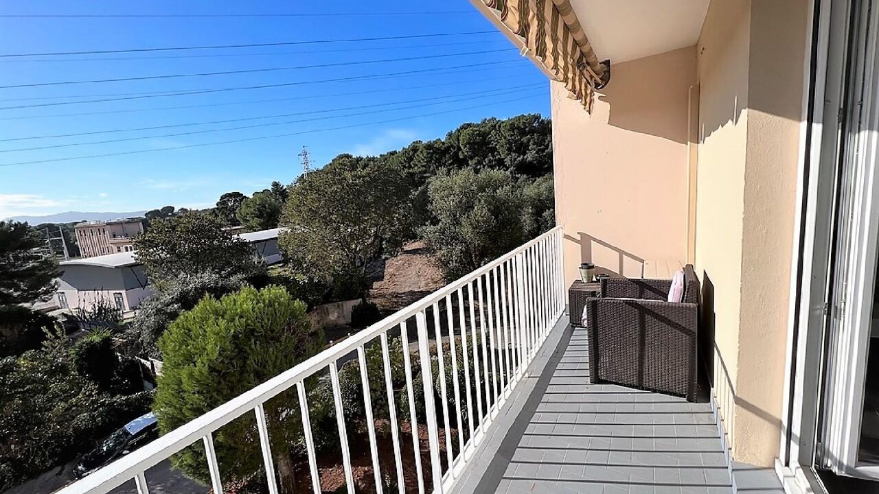 appartement 3 pièces 67 m2 à vendre à Toulon (83200)