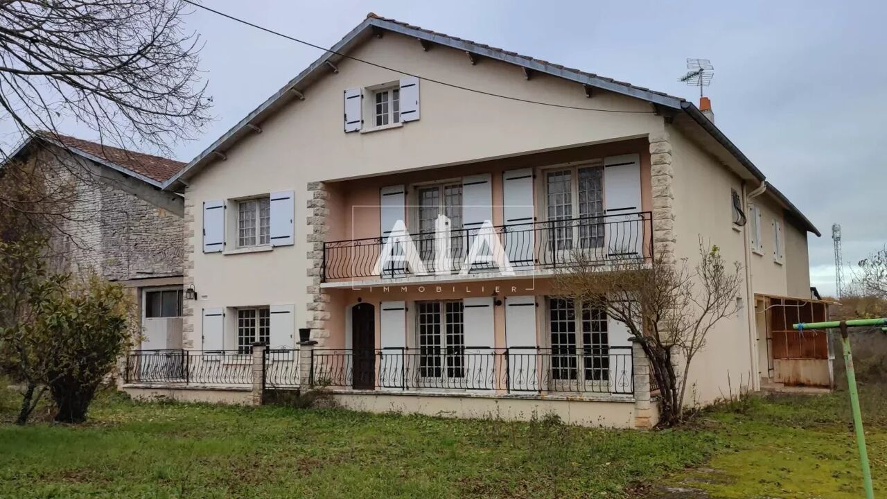 maison 8 pièces 156 m2 à vendre à Verteuil-sur-Charente (16510)