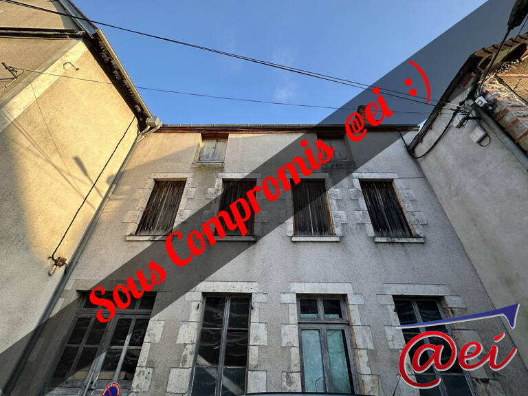 Immeuble de 300m2 à rénové avec plan de 5 appartements — photo 1