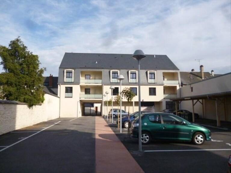 PARKING BOURGES - 0 m2 — photo 1