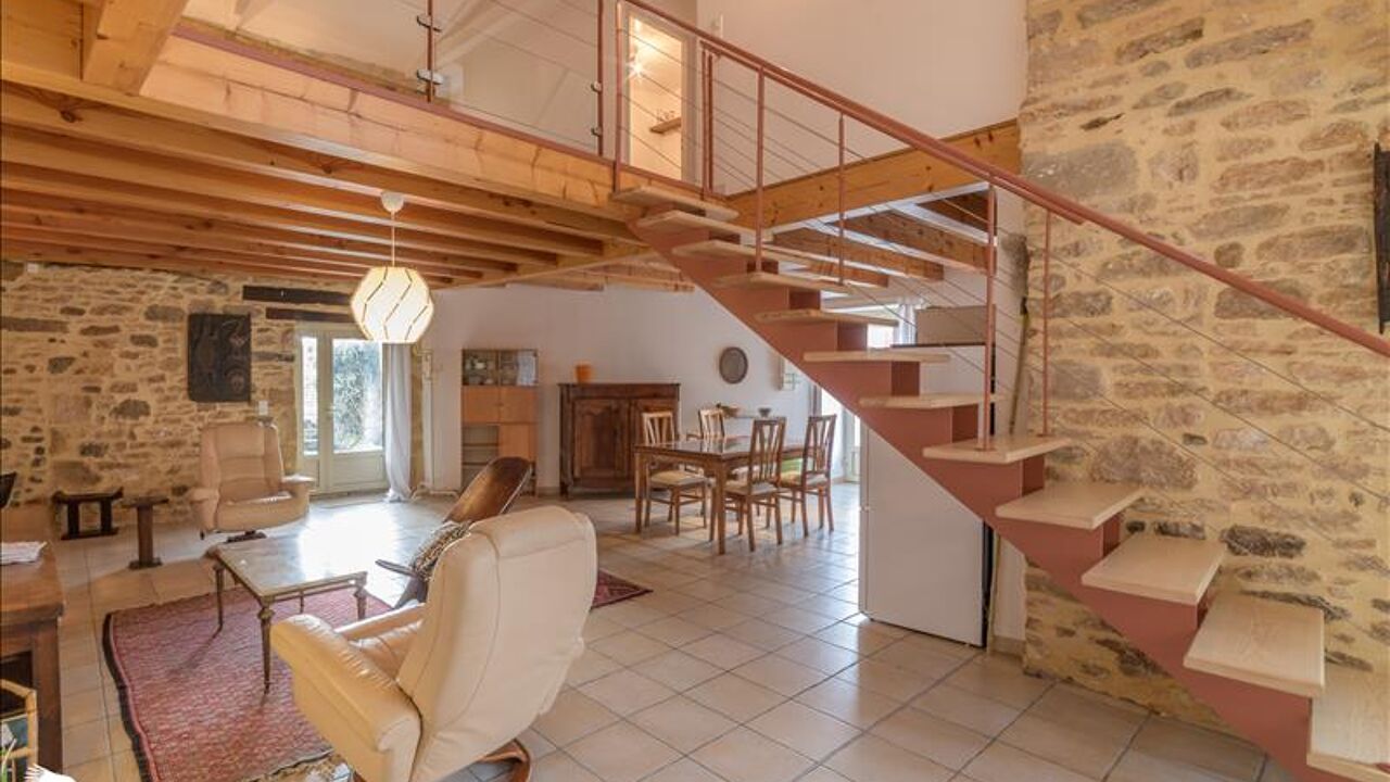 maison 3 pièces 120 m2 à vendre à Saint-Caprais (46250)
