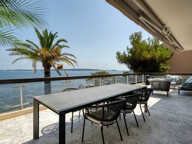 CANNES PIED DANS L'EAU PENTHOUSE T4 DE 85M2 VUE MER TERRASSE — photo 4