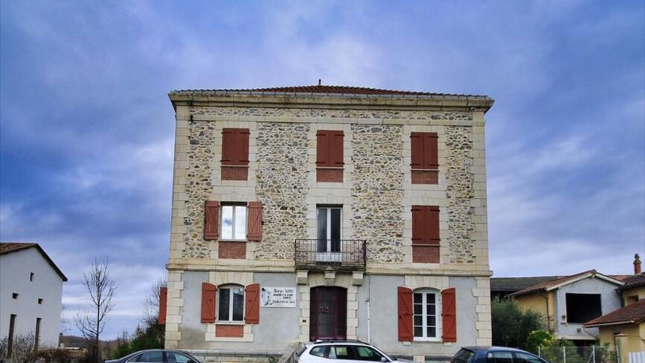 immeuble  pièces  m2 à vendre à La Bastide-du-Salat (09160)