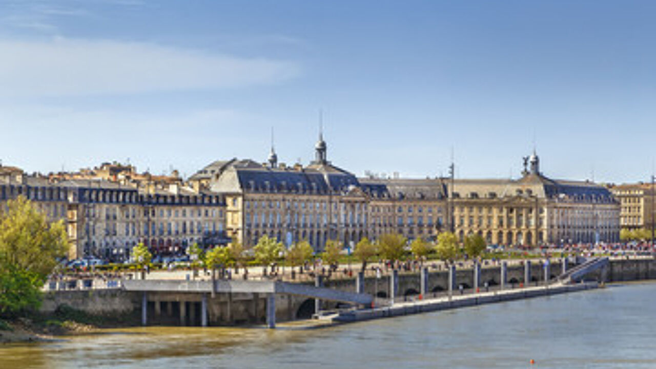 appartement 2 pièces 43 m2 à vendre à Bordeaux (33000)