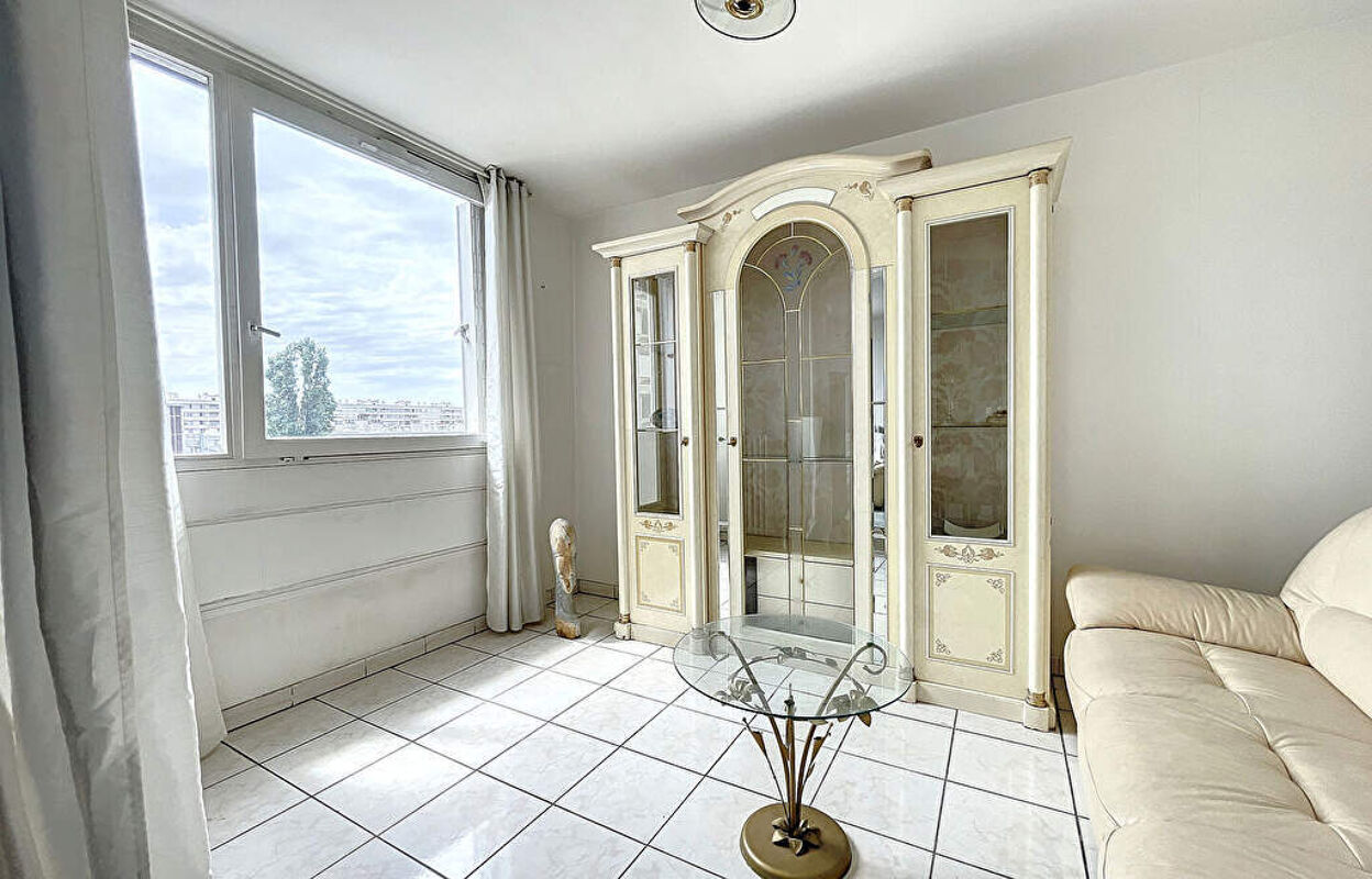 appartement 4 pièces 82 m2 à vendre à Lyon 8 (69008)
