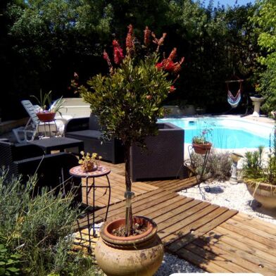 Maison 12 pièces 972000 €