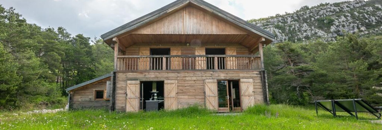 Maison 6 Pièces 168 m² à vendre à Séranon (06750)
