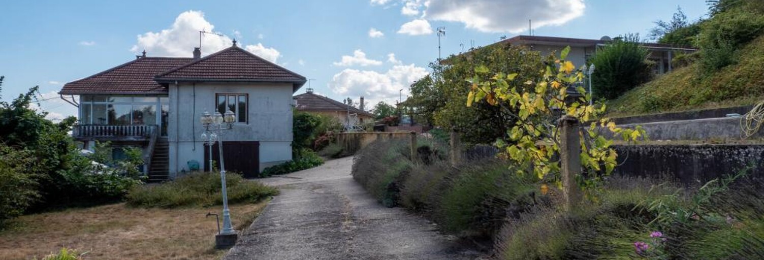 Maison 9 Pièces 190 m² à vendre à Chalamont (01320)