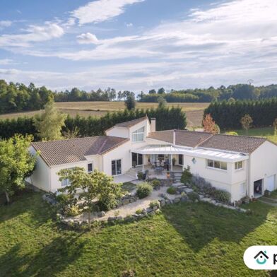 Maison 13 pièces 493000 €