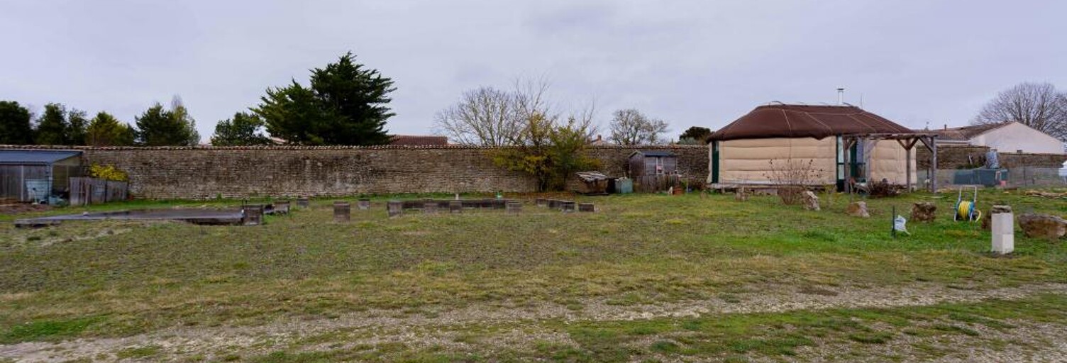 Terrain  566 m² à vendre à Bernay-Saint-Martin (17330)