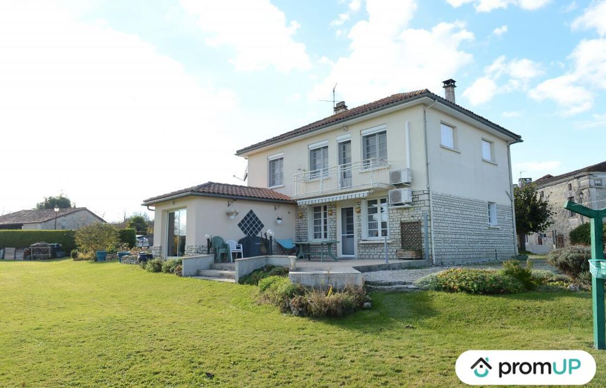 maison 5 pièces 148 m2 à vendre à Cherval (24320)