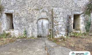 Maison 2 Pièces 490 m² à vendre à Loire-les-Marais (17870)