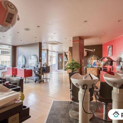 Local industriel 2 pièces 253000 €