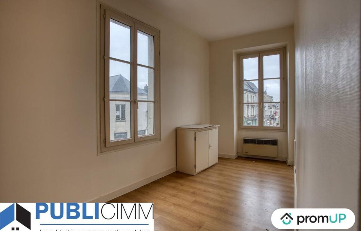 immeuble  pièces 140 m2 à vendre à Baugé-en-Anjou (49150)