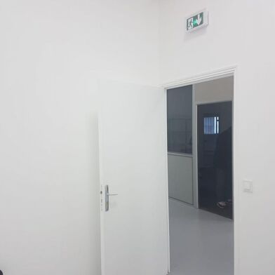 Bureau 16 m²