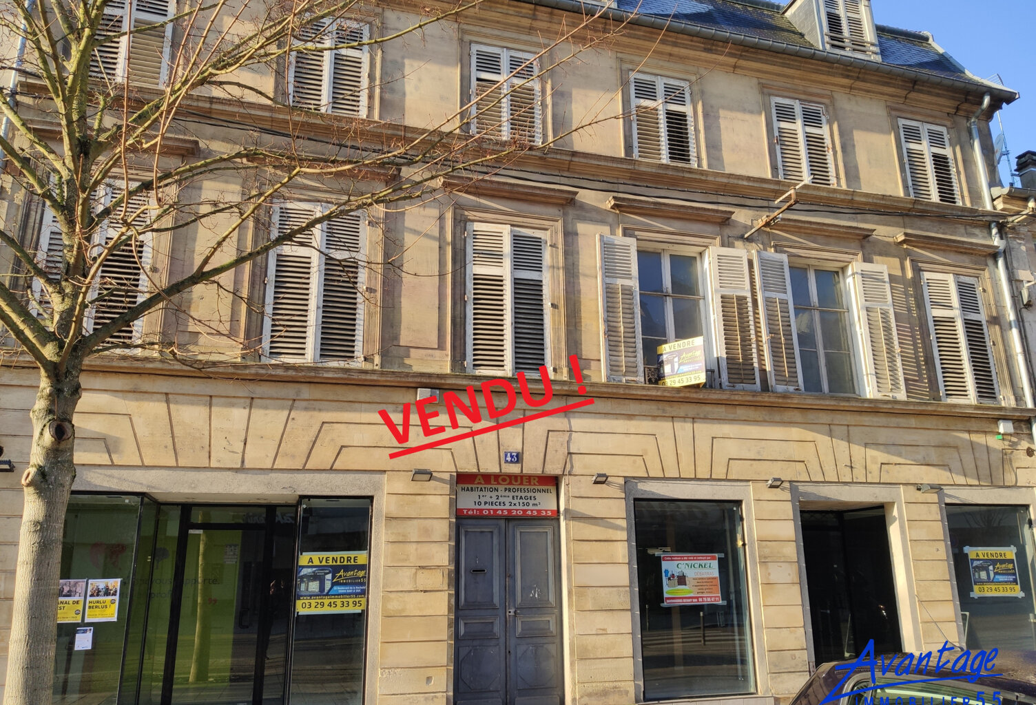 TRES BEL IMMEUBLE, EMPLACEMENT No 1 — photo 1