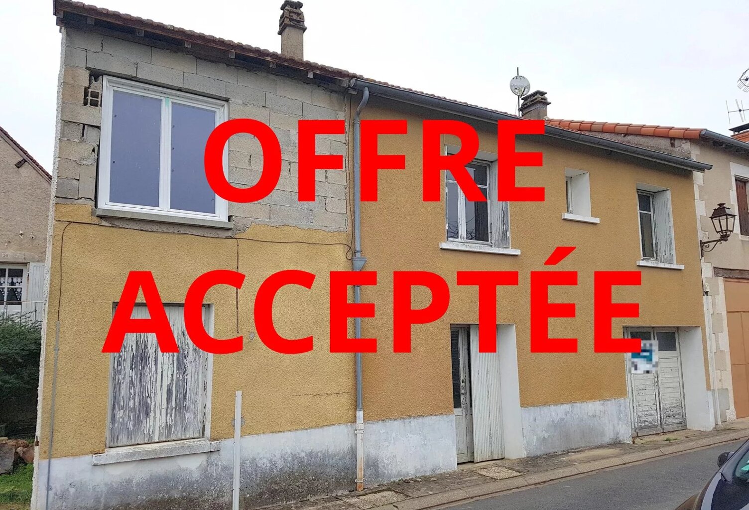 Maison à renover à vendre proche Montmorillon, Vienne 86 — photo 1