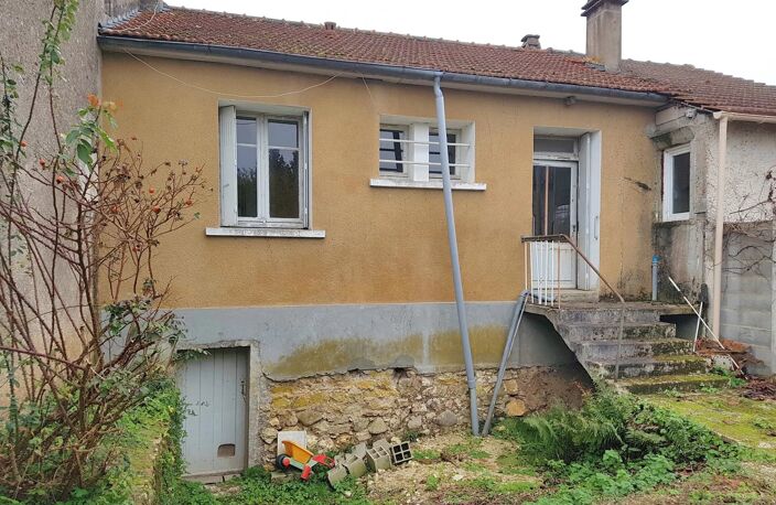 Maison à renover à vendre proche Montmorillon, Vienne 86 — photo 3