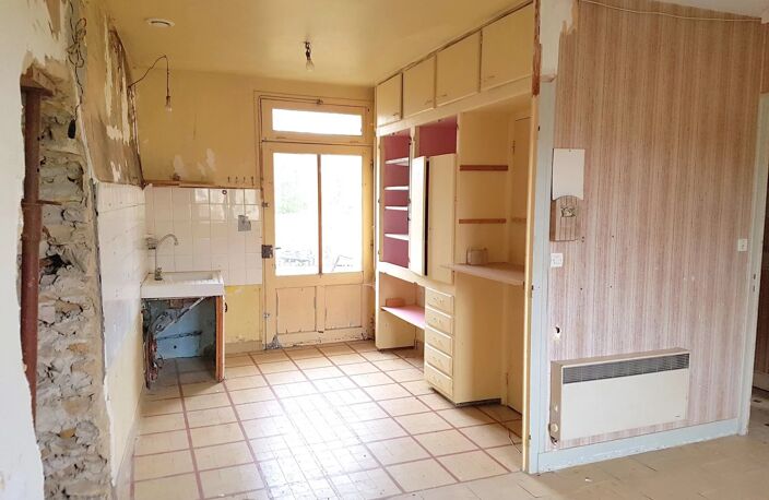 Maison à renover à vendre proche Montmorillon, Vienne 86 — photo 4