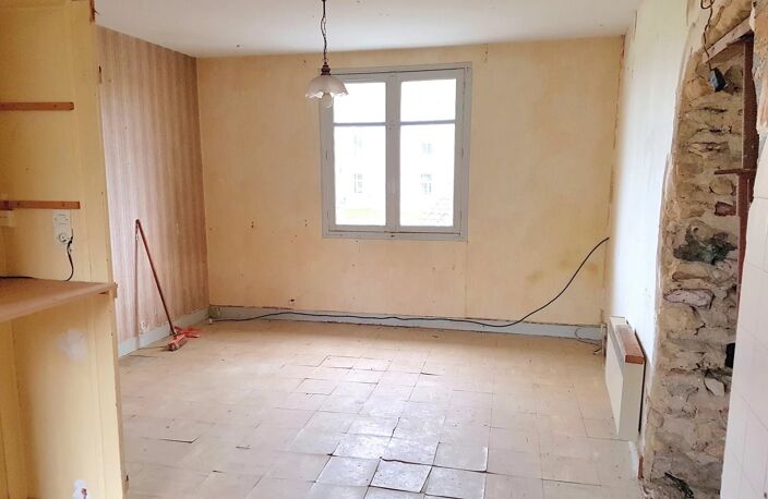 Maison à renover à vendre proche Montmorillon, Vienne 86 — photo 5