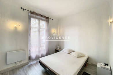 Appartement 5 pièces 2060 €