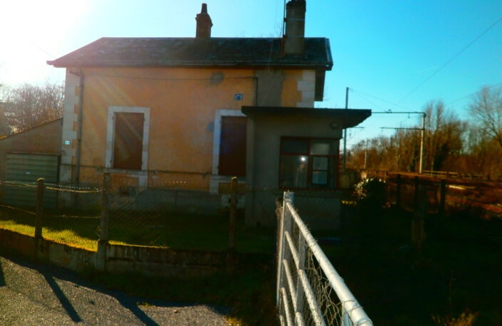 MAISON 3 PIECES + GARAGE + JARDIN + PUITS — photo 2
