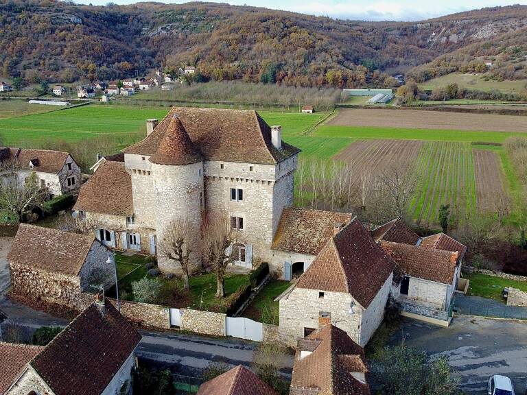 Château — photo 1