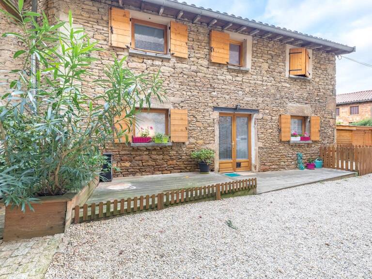 Maison de village en pierres — photo 1