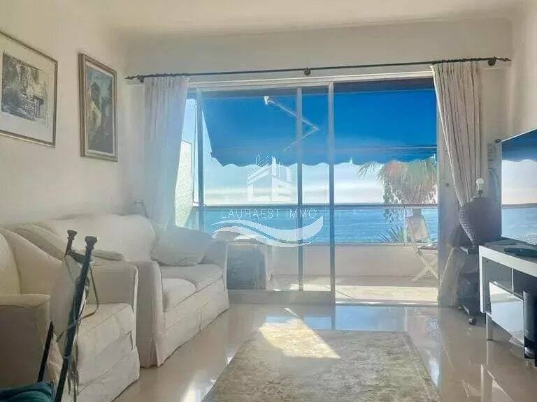 Appartement Vue Mer/ VALLAURIS — photo 1