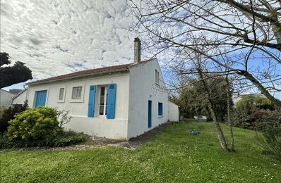 vente maison 275 600 € à proximité de Port-des-Barques (17730)