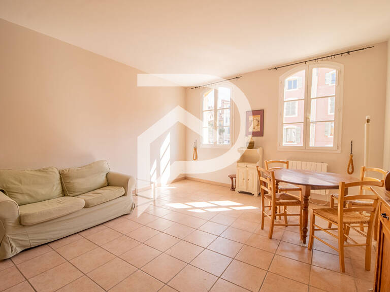 Hotel de Ville Marseille - Appartement Marseille 13002  Joli 3 pièce(s) 65 m2 — photo 1