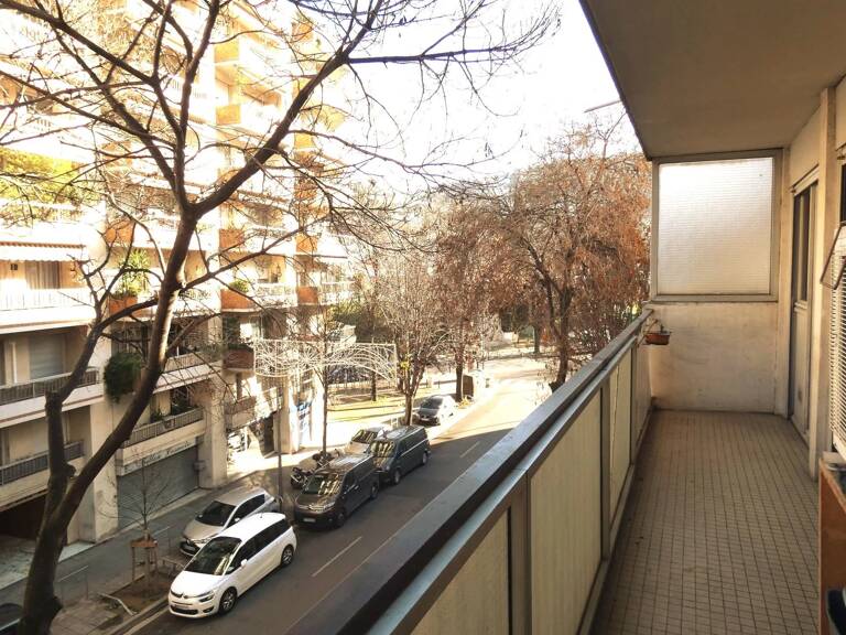 Baisse de Prix pour ce grand 2P Terrasse Riquier TNL — photo 1