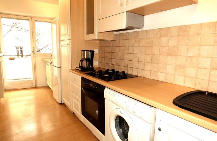 Baisse de Prix pour ce grand 2P Terrasse Riquier TNL — photo 3