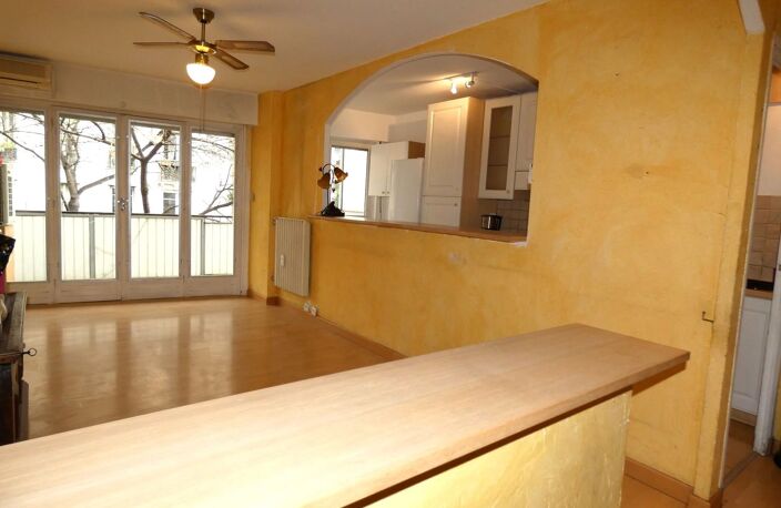 Baisse de Prix pour ce grand 2P Terrasse Riquier TNL — photo 5