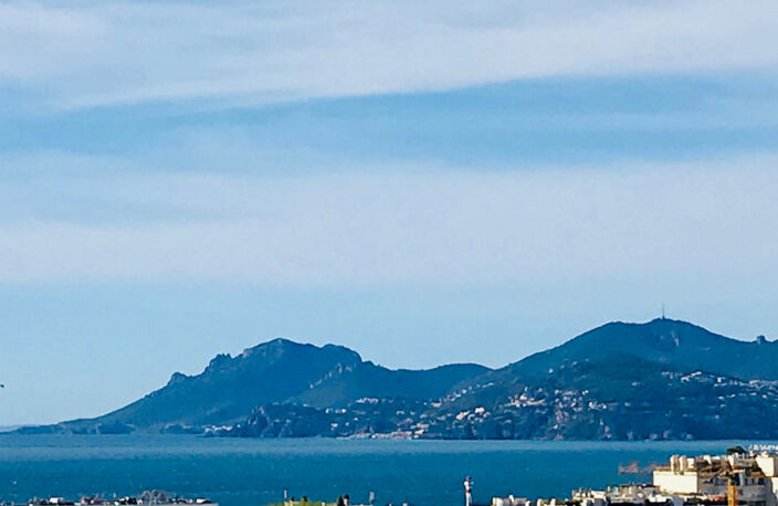 CANNES PENTHOUSE T3-T4 DE 140M2 TERRASSES 140M2 VUE MER PISC — photo 2