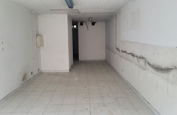 Local commercial — photo 2
