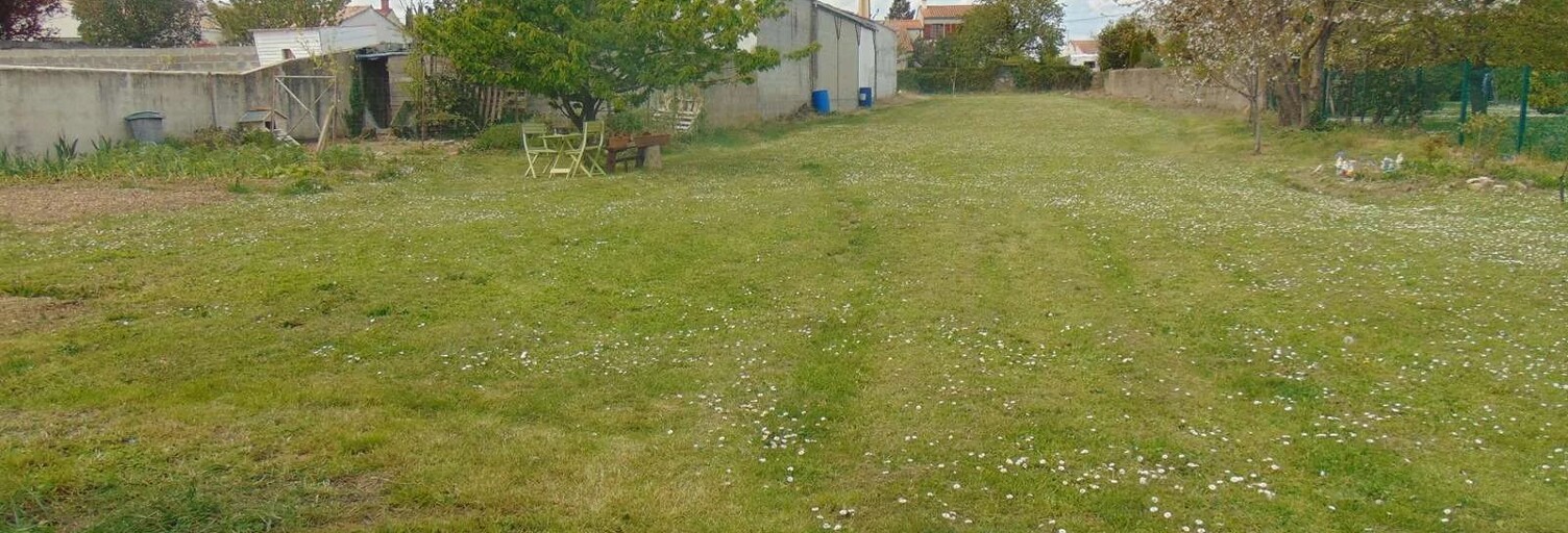 Terrain  2108 m² à vendre à Aigrefeuille-d'Aunis (17290)