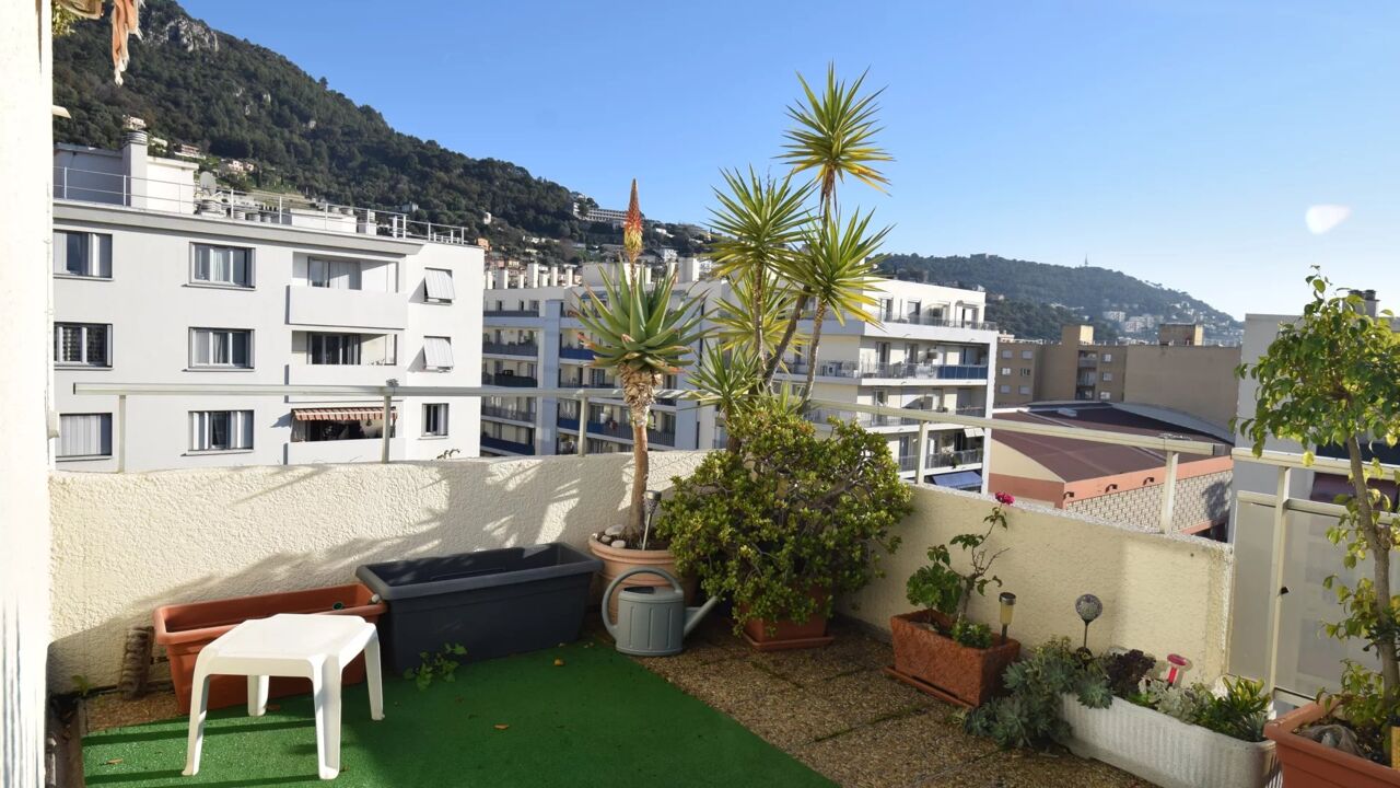 appartement 3 pièces 68 m2 à Nice (06300)