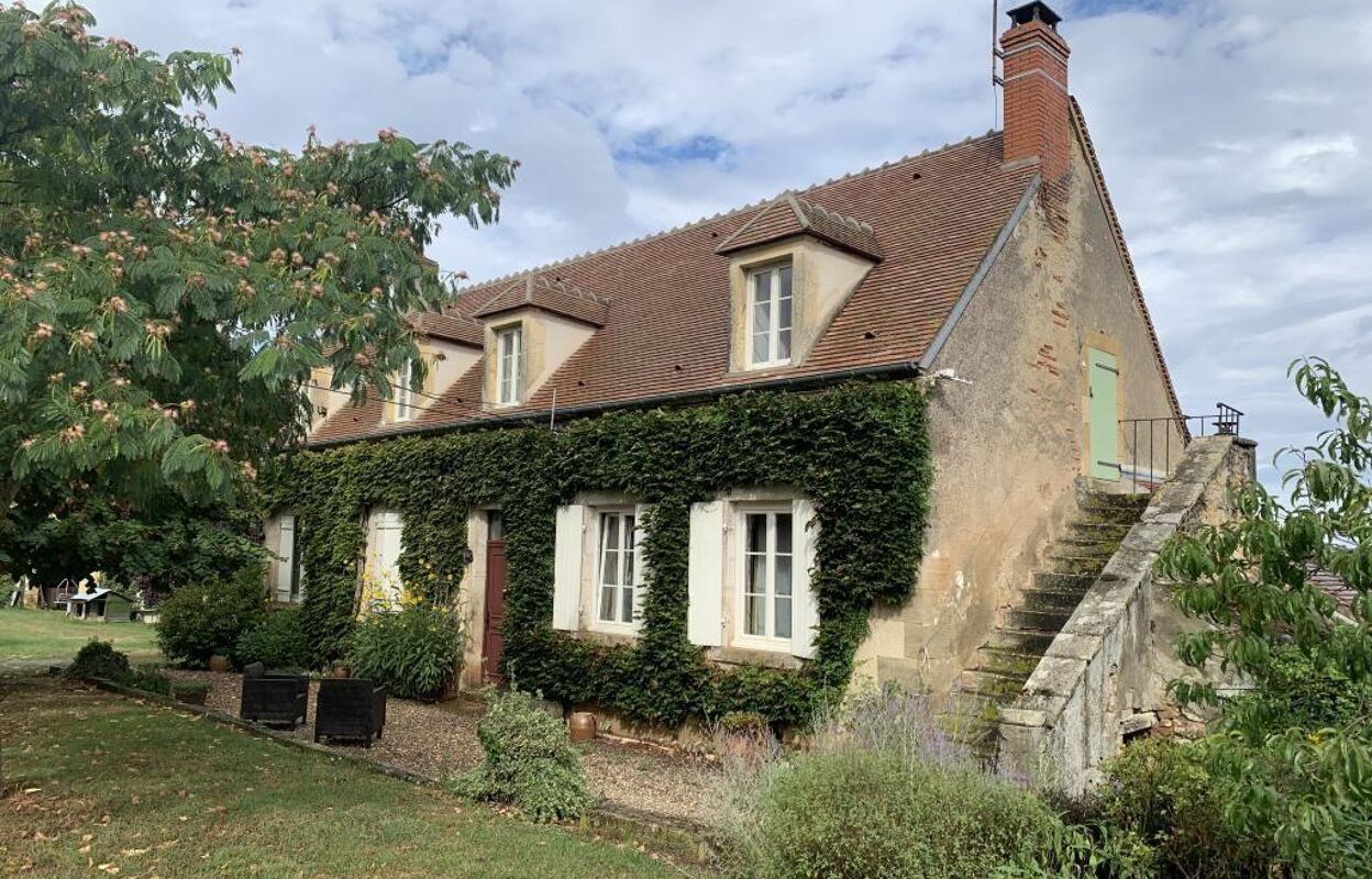 maison 6 pièces 168 m2 à vendre à Saint-Amand-Montrond (18200)