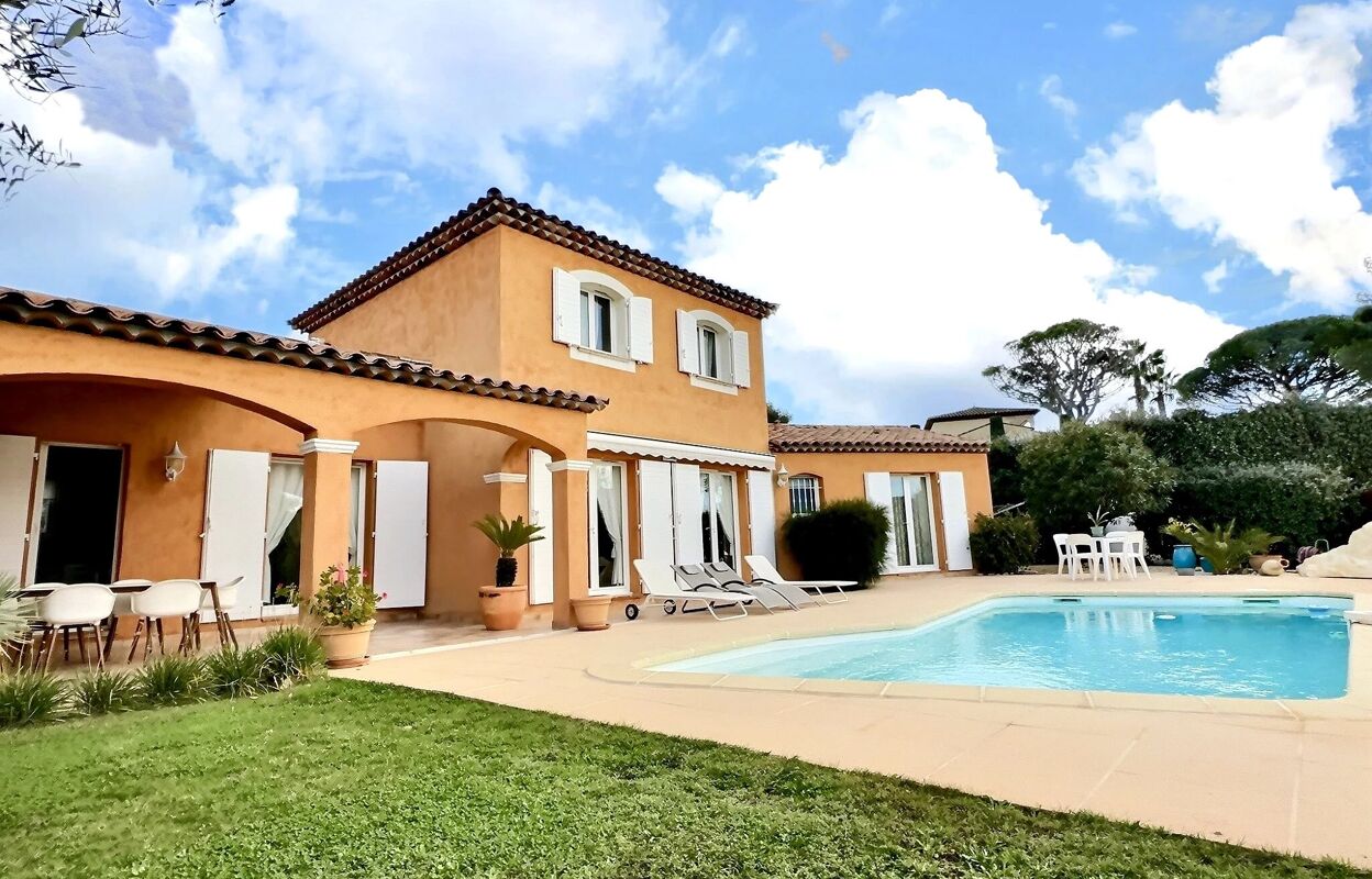 maison 4 pièces 150 m2 à vendre à Saint-Raphaël (83530)