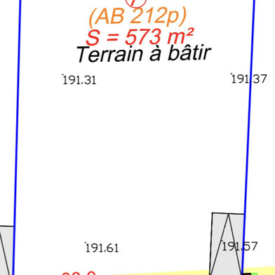 Terrain 573 m²