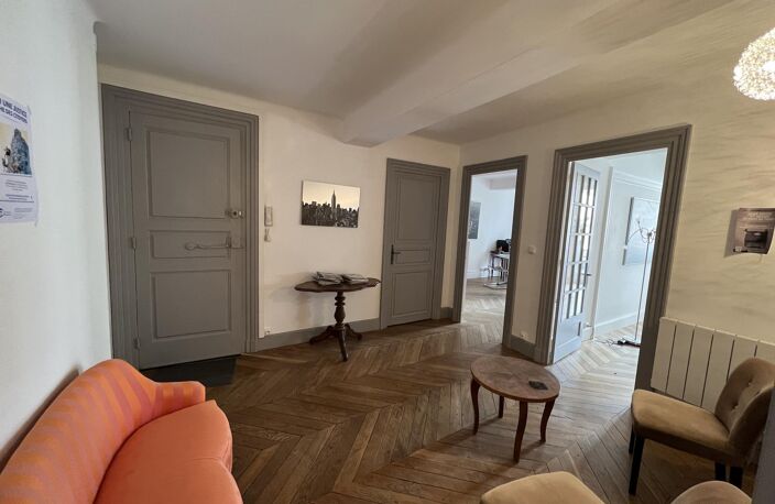 Vente appartement 4 pièces 70 m² Tarare (69170) — photo 4
