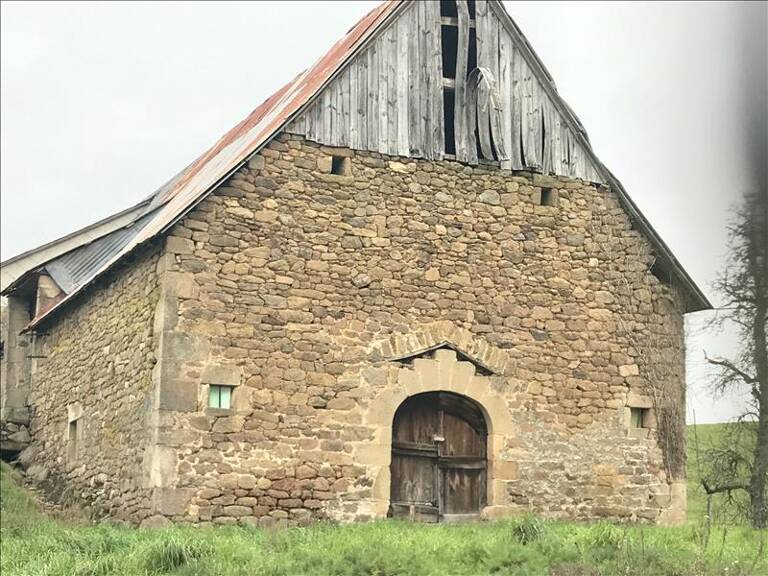 Grange de 1 pièces principales — photo 1