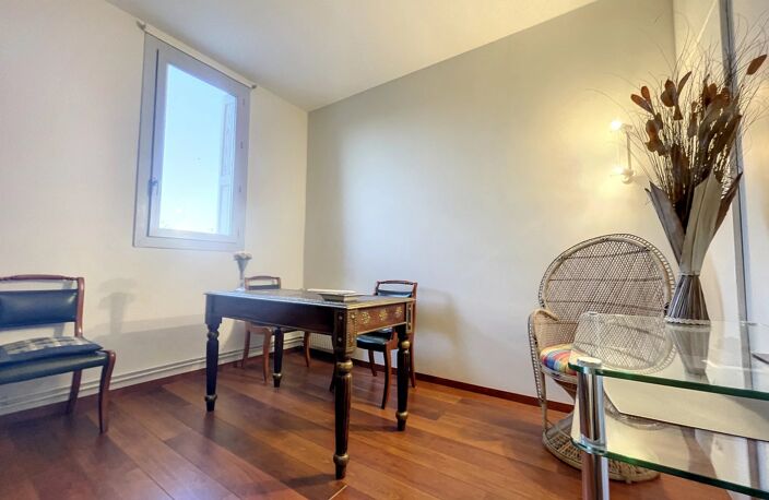 Perpignan – Boulevard Wilson - Rare appartement T5 avec parquet massif — photo 2