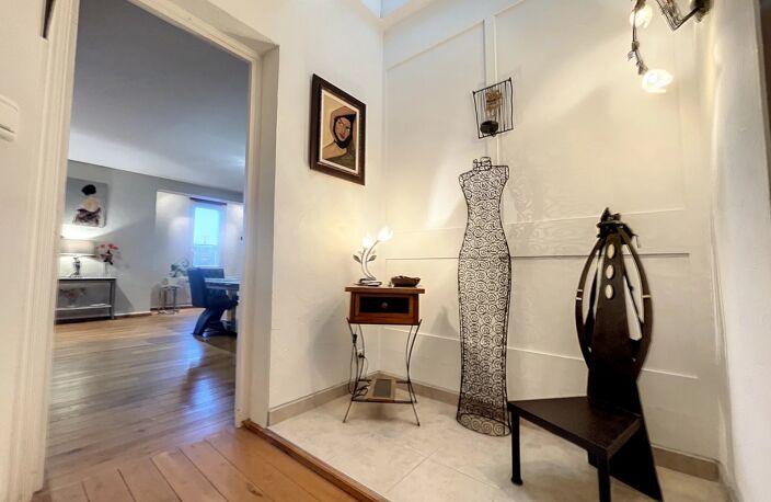 Perpignan – Boulevard Wilson - Rare appartement T5 avec parquet massif — photo 4
